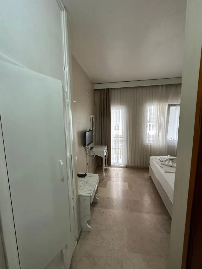 Ξενοδοχείο Koz Eren Otel Çeşme
